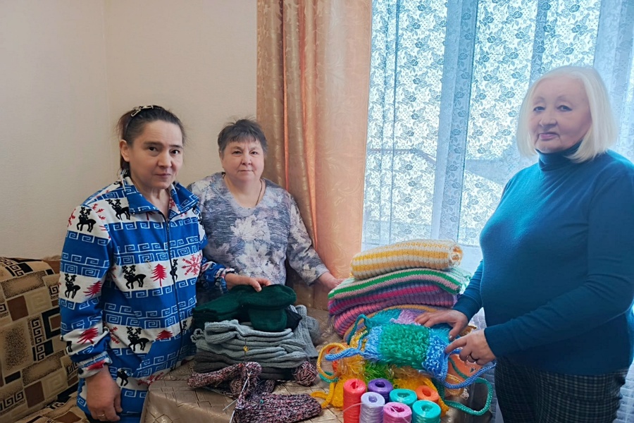 СВЯЗАННЫЕ ОДНОЙ НИТЬЮ