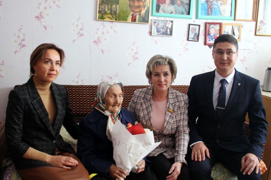 107-летняя Неонила Белова: «Живу хорошо. Хочу жить еще 100 лет»