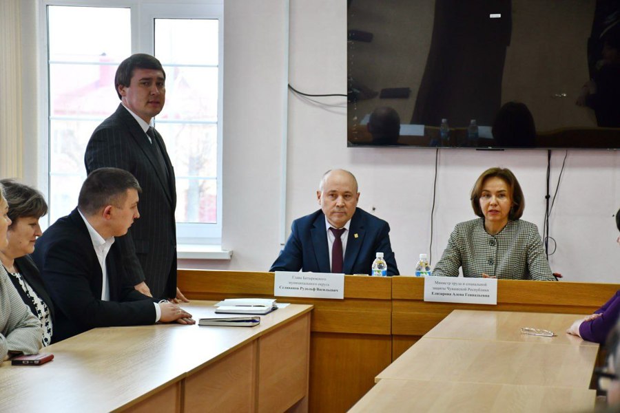 Министр труда и социальной защиты Чувашской Республики Алена Елизарова  посетила Батыревский муниципальный округ