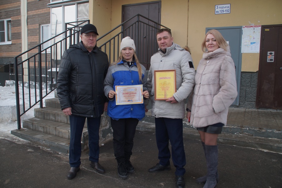 В Чебоксарах определили победителей конкурса «Лучший дворник Калининского района»