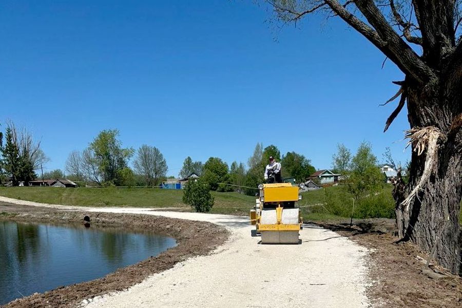 Завершено устройство подъездного пути к противопожарному водоему в деревне Янгильдино