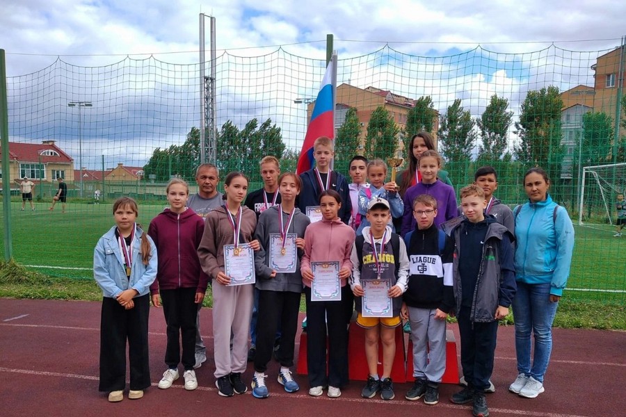 Команда Ядринского муниципального округа взяла Кубок по акватлону