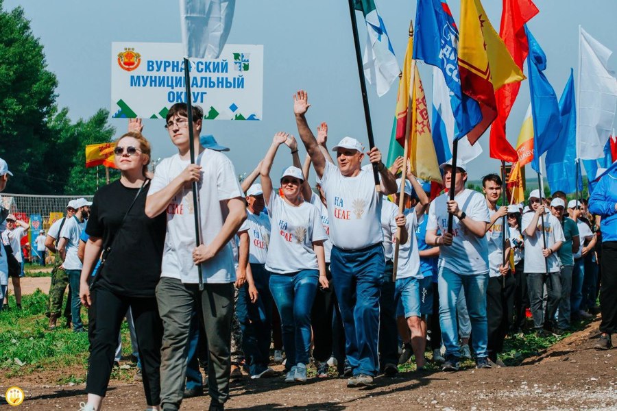 Команда Вурнарского муниципального округа приняла активное участие в слете агроволонтеров «Лучшие на селе»