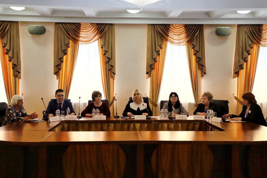 Министр культуры Чувашской Республики Светлана Каликова открыла всероссийский архивный форум «Архивы в цифровом пространстве»