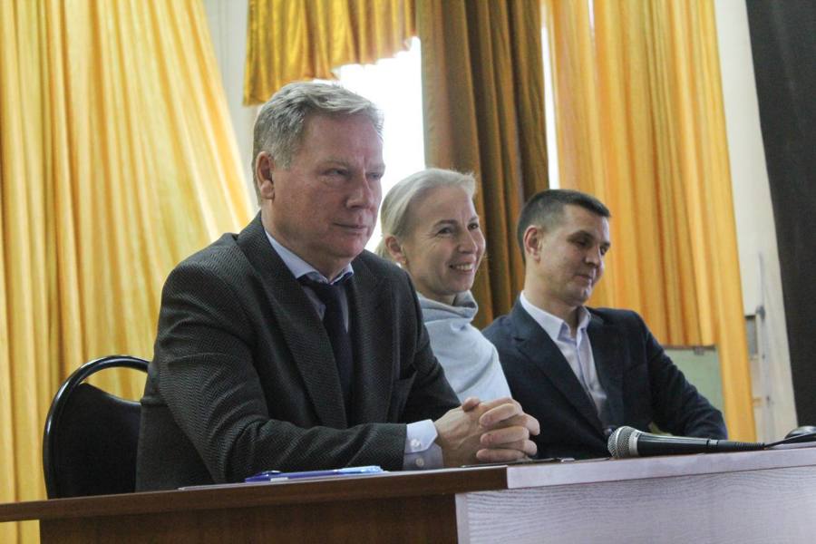 Состоялась встреча Евгения Кадышева с сотрудниками АО «Завод «Чувашкабель»