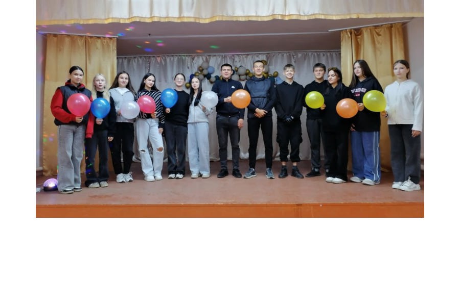 Конкурсно — танцевальная программа «Молодежная волна» в Новотинчуринском СДК