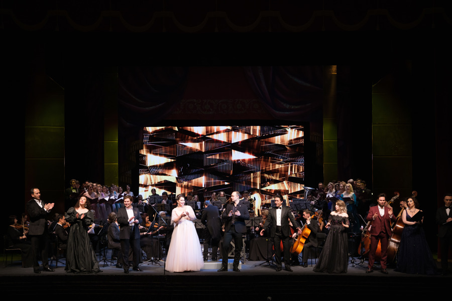 Грандиозным гала-концертом завершился XXXIII Международный оперный фестиваль имени М. Д. Михайлова