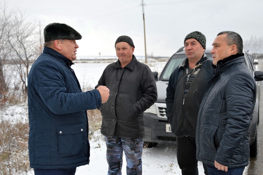 Глава Янтиковского округа встретился с инициативными жителями Индырского сельского поселения