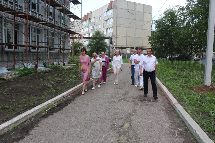 Заместитель министра образования Чувашской Республики и начальник ресурсного обеспечения посетили город Канаш с рабочим визитом