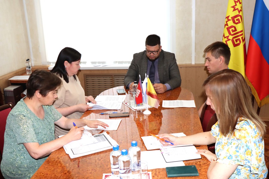 17 июня состоялось очередное   заседание административной комиссии при администрации Ядринского муниципального округа Чувашской Республики.