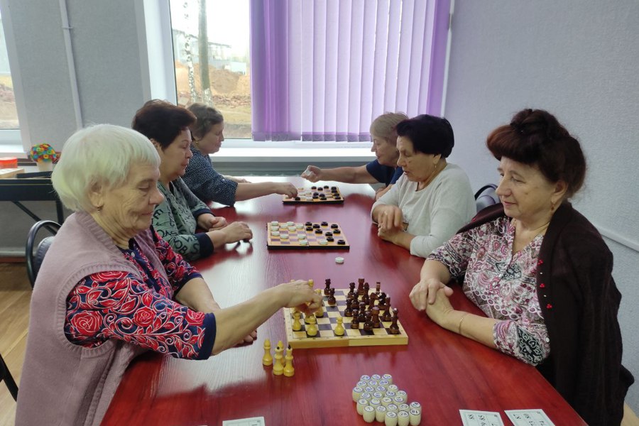 Пенсионеры из Козловки активно участвуют в интеллектуальных играх