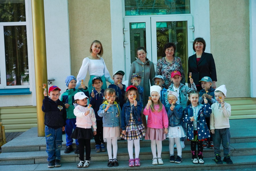 В день защиты детей - на экскурсию во Дворец бракосочетания Батыревского муниципального округа