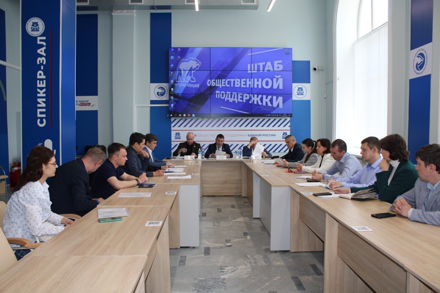 Глава Чувашии Олег Николаев держит на контроле вопрос осуществления деятельности по обращению с животными без владельцев