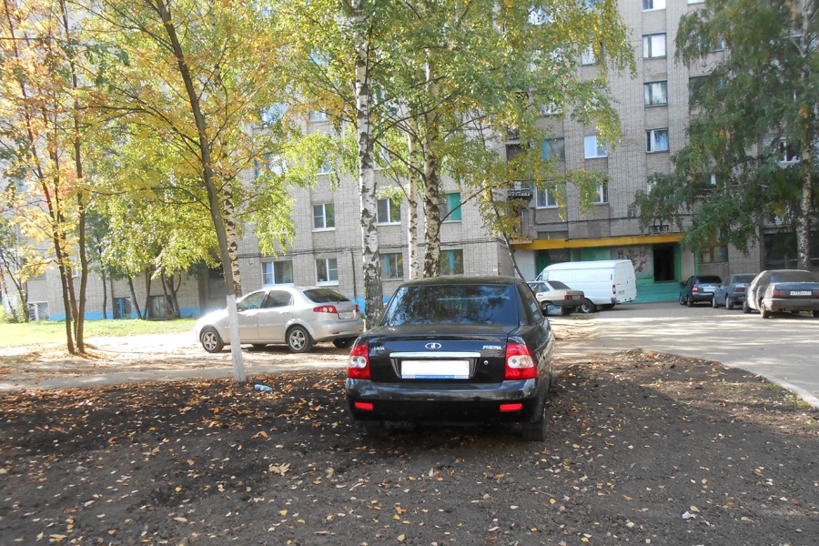 В 2023 году нарушители паркинга в чебоксарских дворах получили штрафы на 1 100 000 рублей