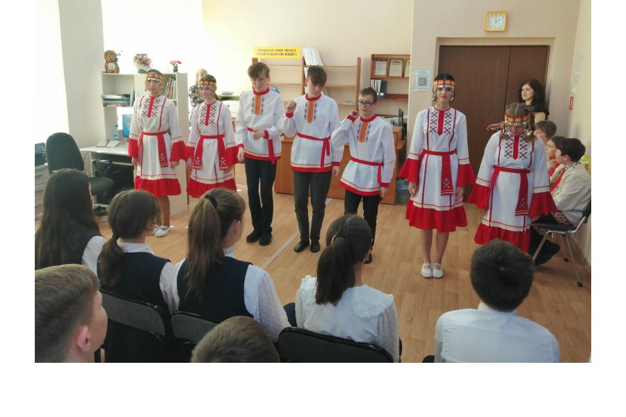 В специальной библиотеке прошел литературно-краеведческий час  ко Дню чувашского языка