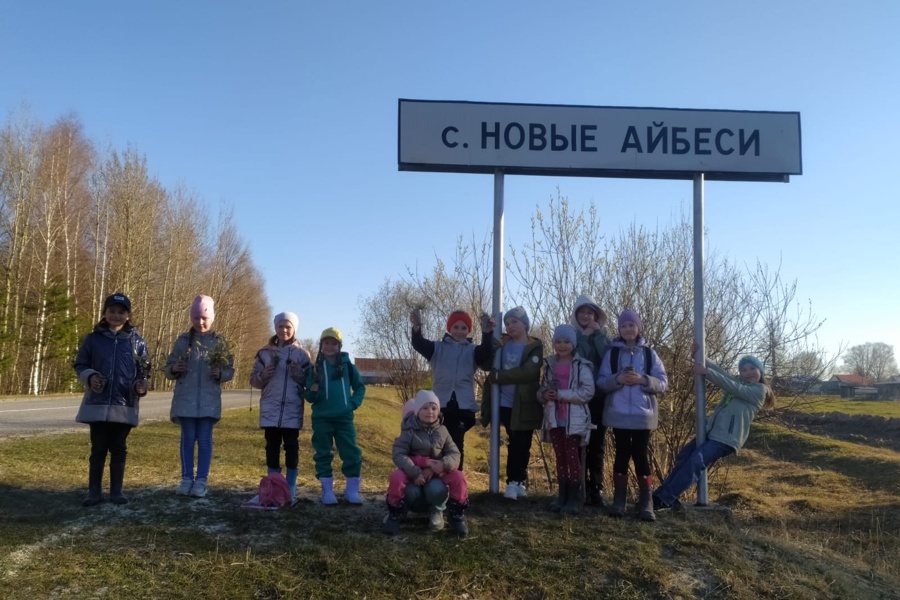 В Новоайбесинском СДК отметили День подснежника