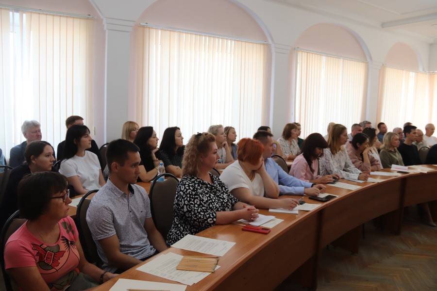 В Новочебоксарске состоялось семинар-совещание на тему «Главные изменения по охране труда в 2023 году»