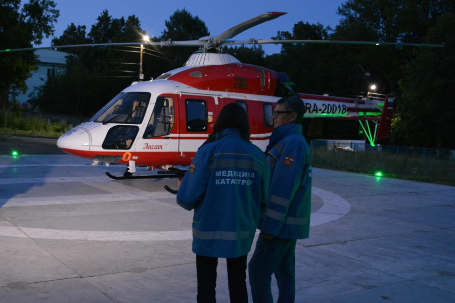 За июль 11 пациентов перевезены на вертолете из районов Республики в Чебоксары