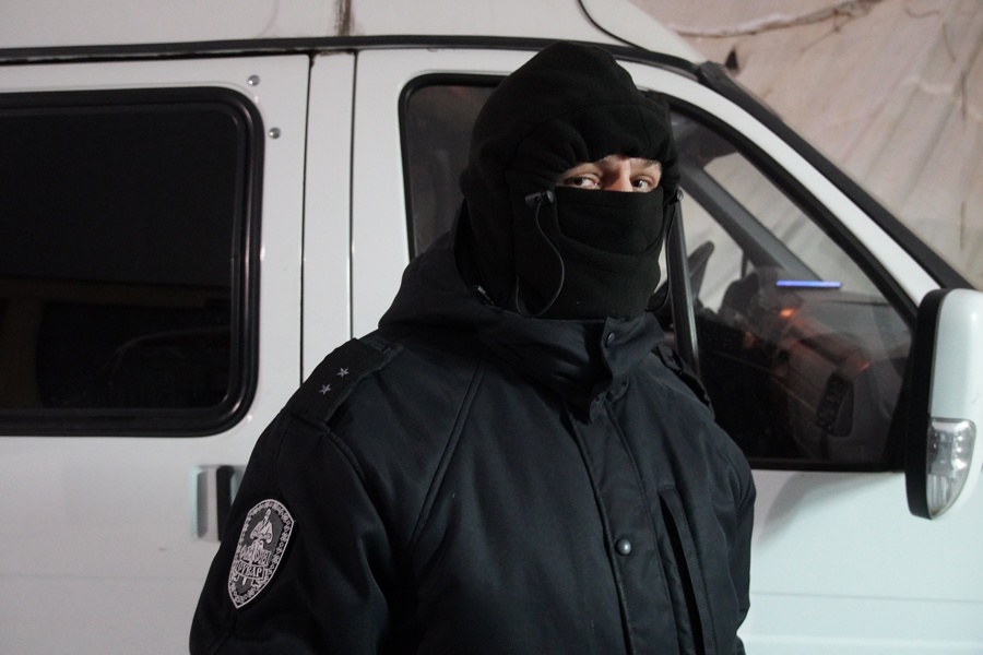 В Чебоксарах сотрудник ОМОН «Сувар» оказал помощь пострадавшей в ДТП