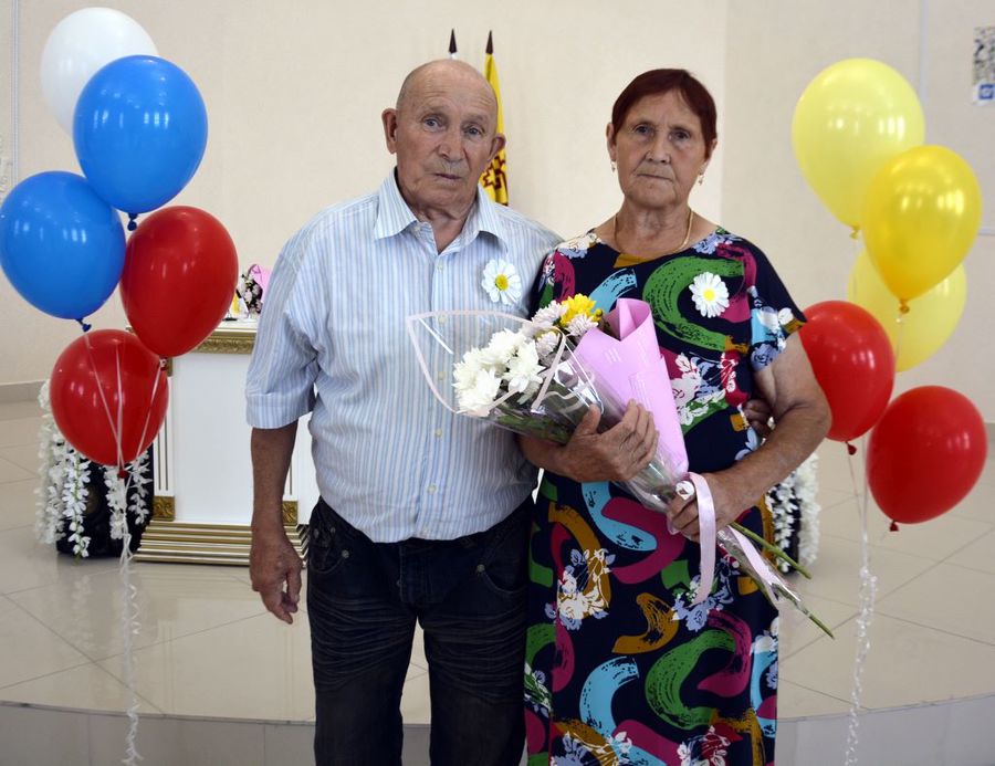 А счастье пусть и дальше тихо живёт в этой семье
