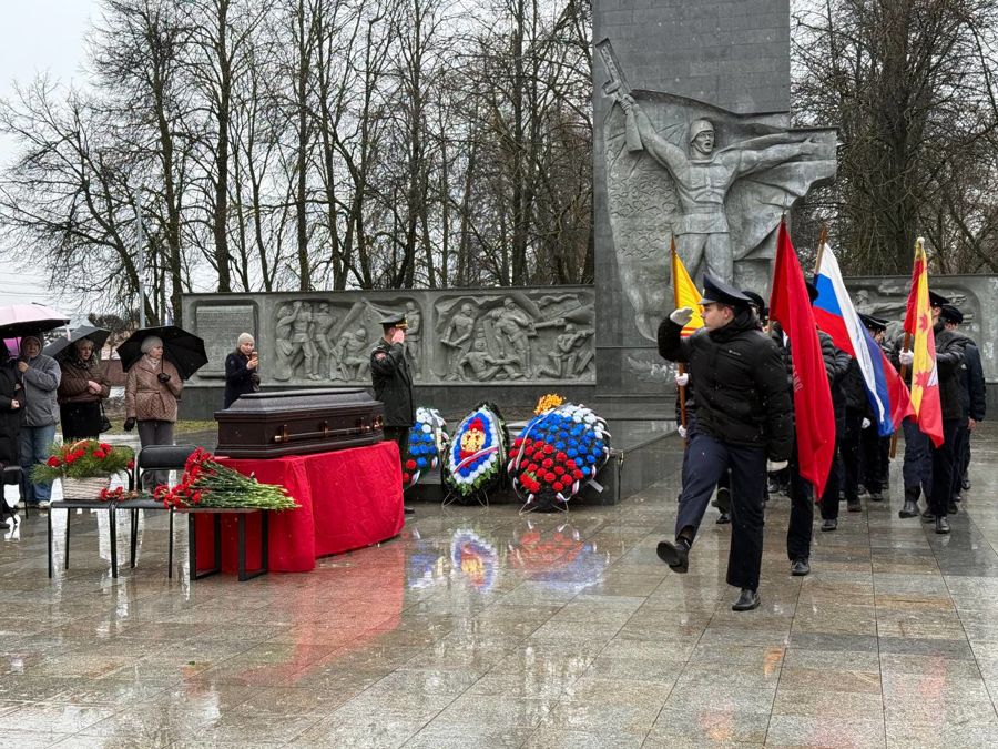 В Канаше простились с ветераном Великой Отечественной войны Владимиром Рожковым