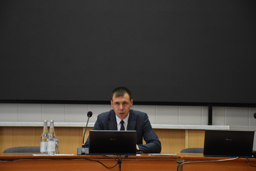 Глава Красноармейского муниципального округа Павел Семенов провел очередное еженедельное совещание с руководителями структурных подразделений