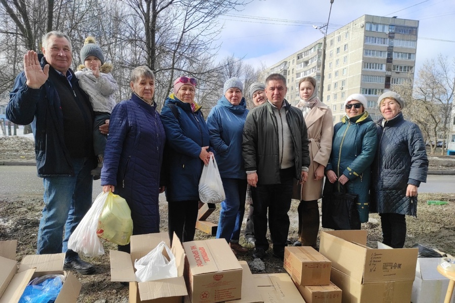 Депутаты приняли участие в отправке очередной партии гуманитарного груза для бойцов СВО