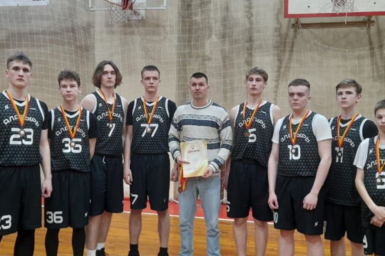Спортсмены из Алатыря приняли участие в финале Первенства Чувашской Республики по баскетболу