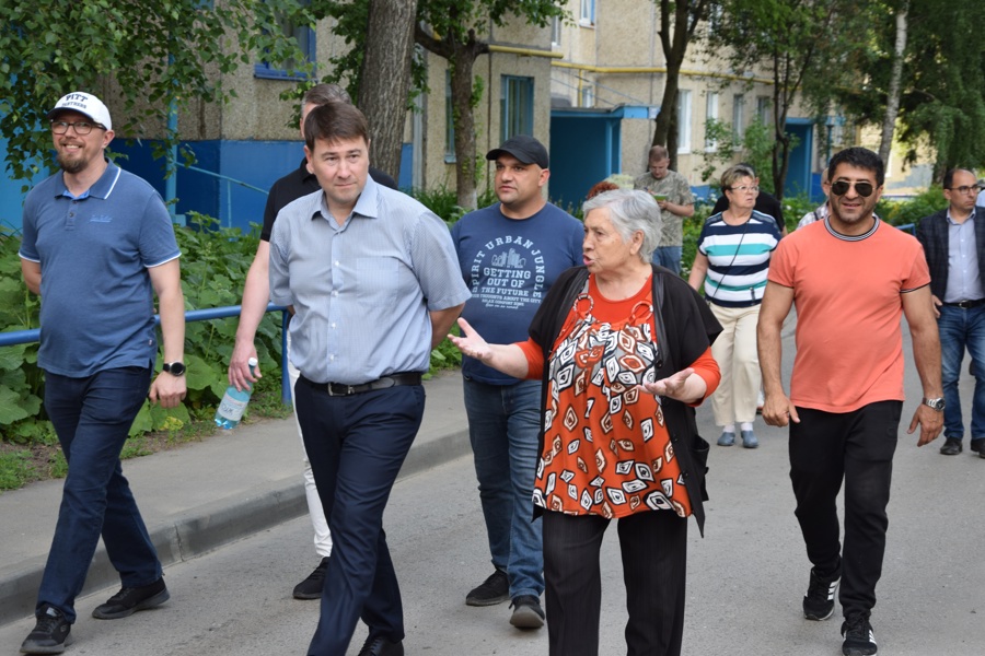 В Чебоксарах состоялась общественная приемка дворовых территорий северо-западной части