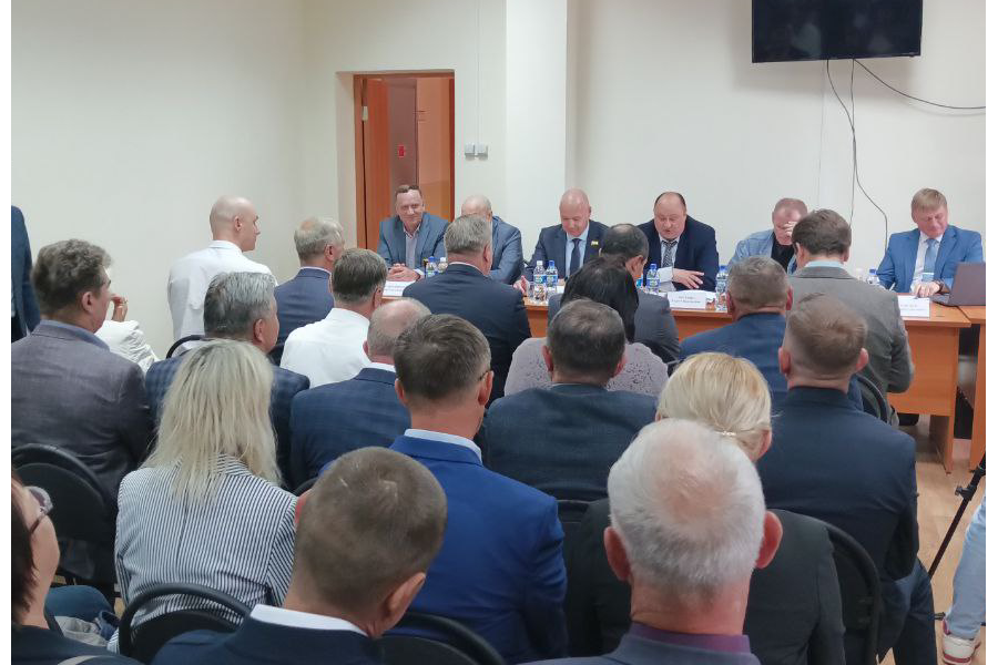 Эмир Бедертдинов принял участие в выездном совещании по вопросам водоснабжения и водоотведения в муниципальных округах республики