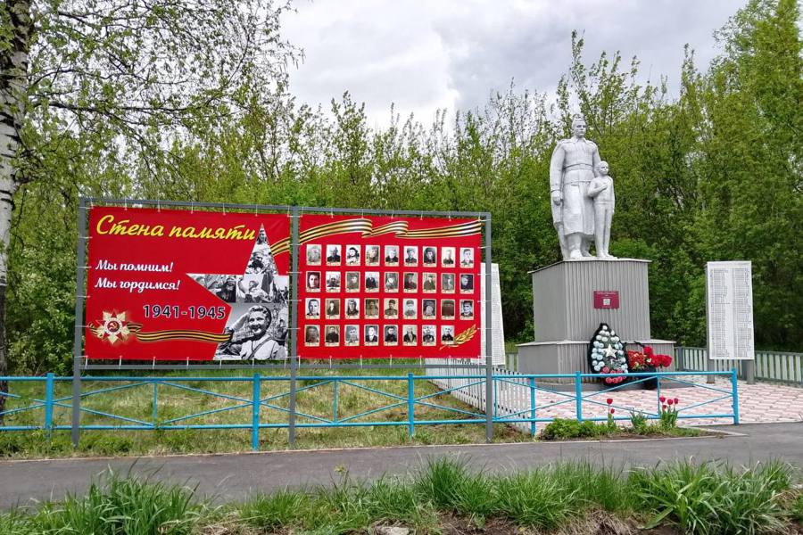 Семёновская сельская библиотека представила уникальный проект к 80-летию Великой Победы