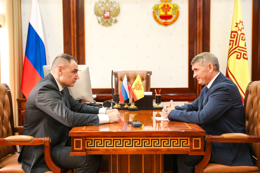 Партнерство регионов: Олег Николаев провел встречу с Главой Республики Марий Эл Юрием Зайцевым