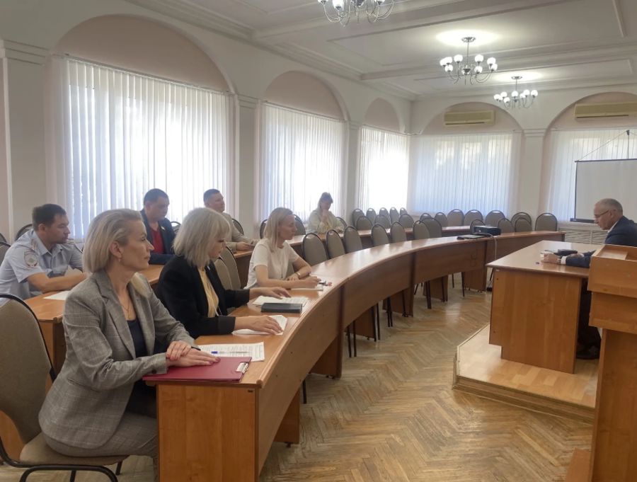 В Новочебоксарске обсудили меры по противодействию коррупции