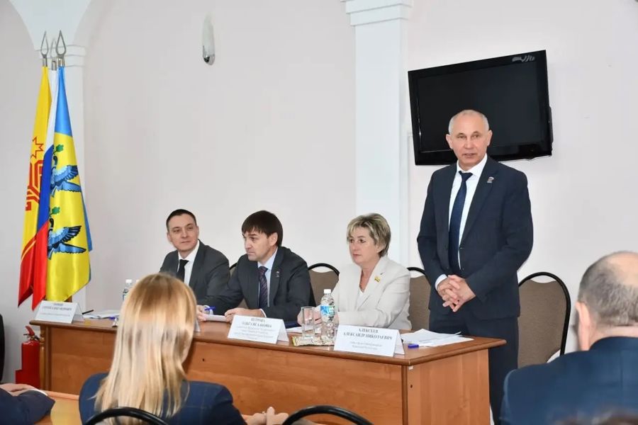 На Едином информдне в Новочебоксарске обсудили предстоящие выборы и голосование за проекты в программе Главы Чувашии «НИМЕ — Народный бюджет»