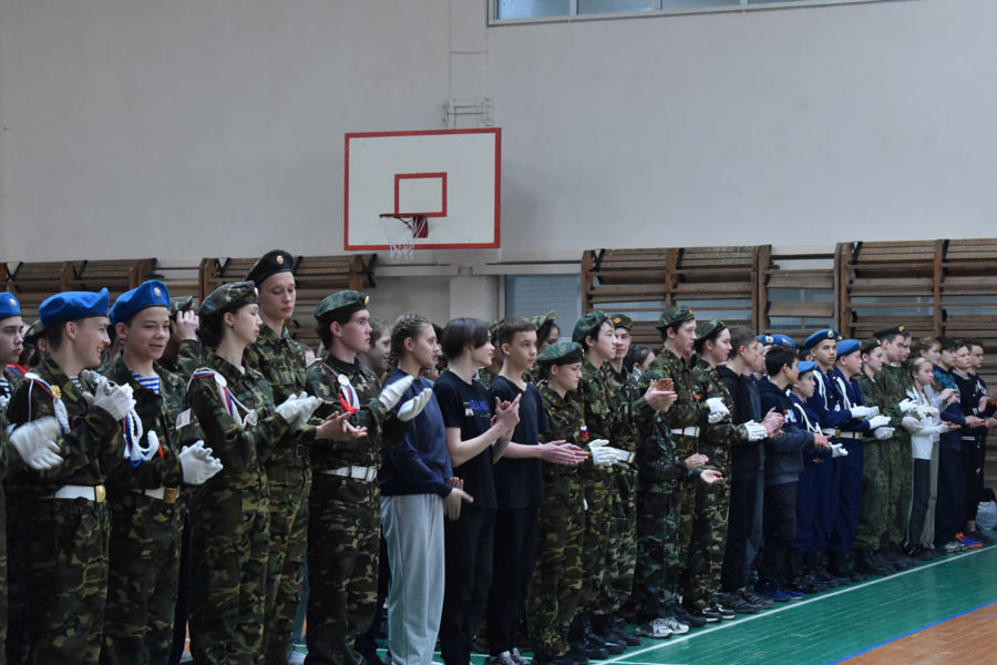 Сегодня на базе МАОУ СОШ №3 г. Ядрин начался муниципальный этап военно-патриотической игры «Зарница 2.0», собравший 18 команд в трех возрастных категориях со всего Ядринского округа