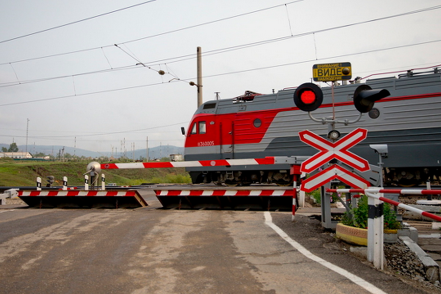 К сведению граждан: Железнодорожные переезды – объекты повышенной опасности