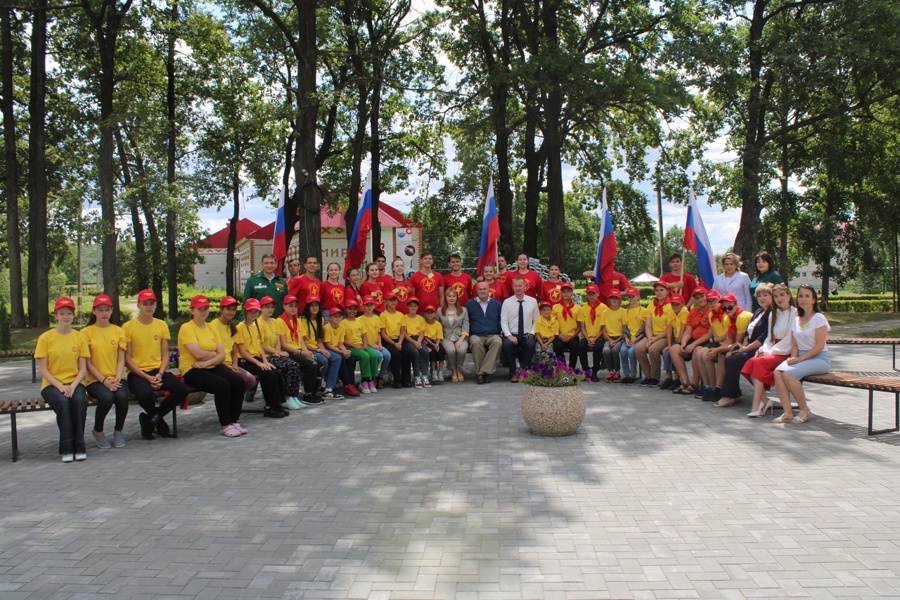 Почетными гостями лагеря Звездный стали представители Союза женщин Чувашии и Российского детского фонда