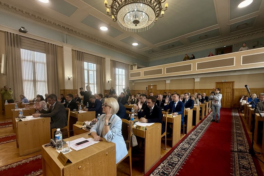 Чебоксарское городское Собрание приняло отставку Владимира Доброхотова.  Исполняющего обязанности главы города назначит Олег Николаев