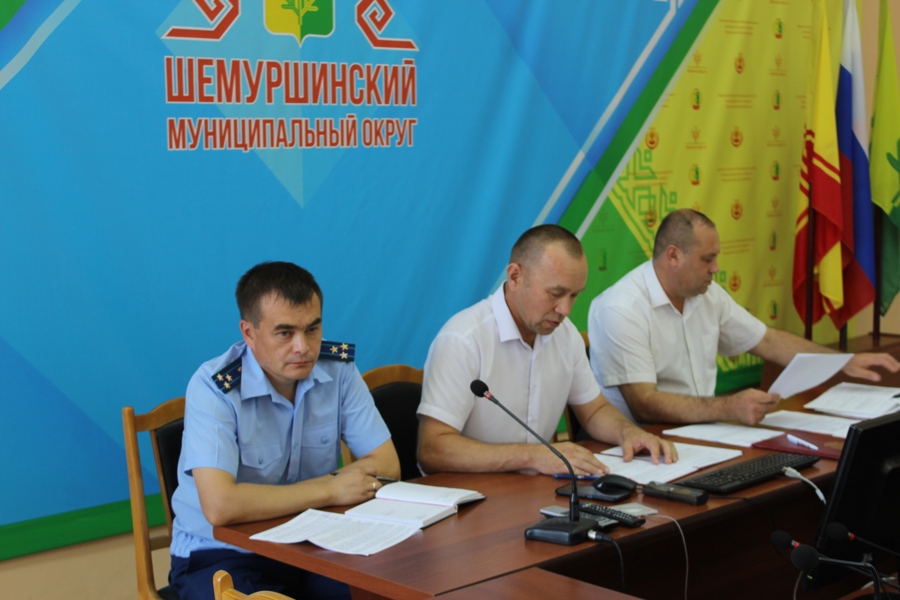 Состоялось 12-е внеочередное заседание Собрания депутатов Шемуршинского муниципального округа первого созыва