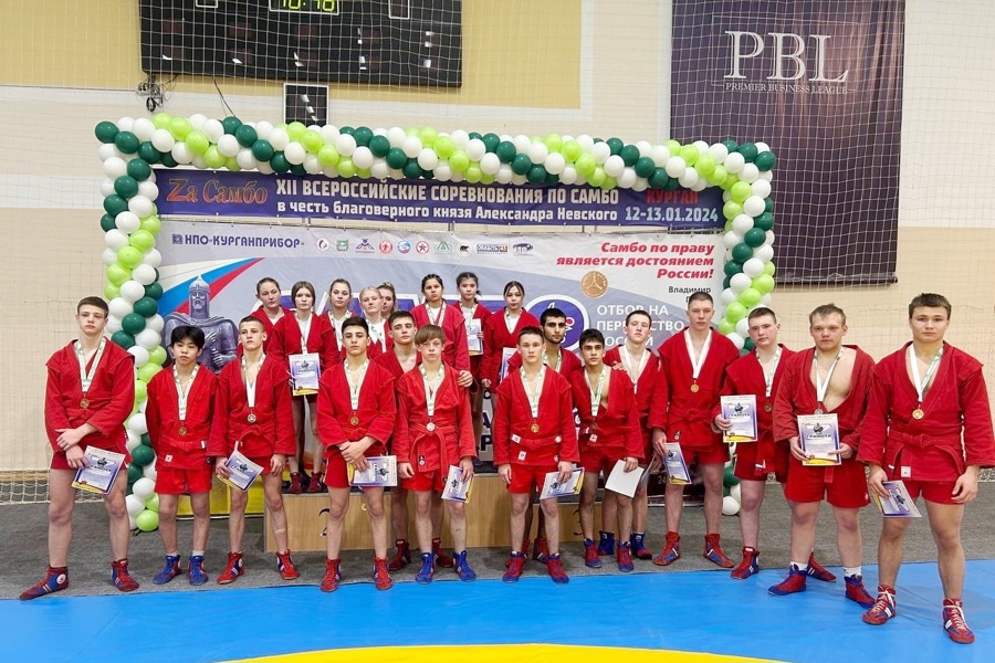 Юные самбисты Чувашии выиграли 7 медалей Всероссийских соревнований