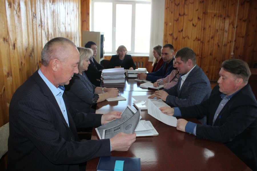 12 февраля состоялось заседание жилищной комиссии  администрации Шемуршинского муниципального округа.