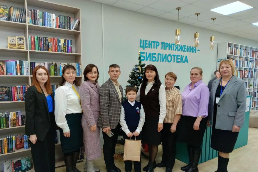 Алевтина Федорова исполнила желание мальчика из Шумерлинского муниципального округа