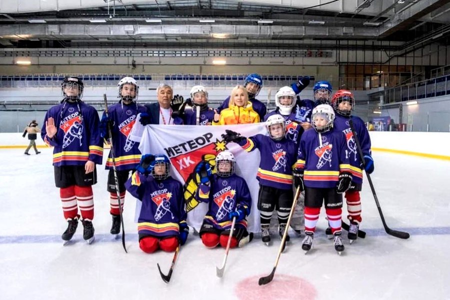 Команда Чувашии по специальному хоккею «Метеор» выступает на турнире «Кубок Силы»