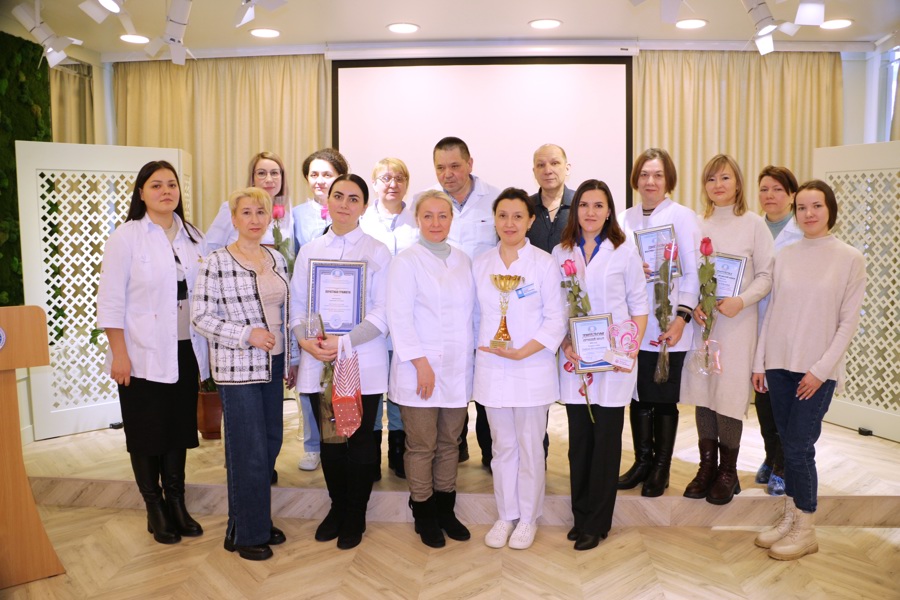 В Новочебоксарской городской стоматологической поликлинике состоялось отчетное годовое собрание коллектива