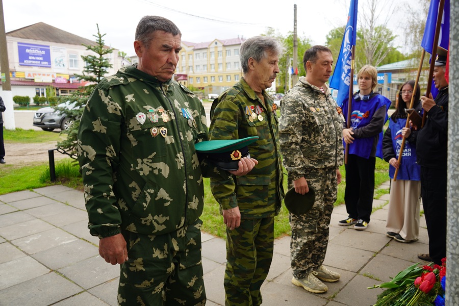 В День Победы почтили память воинов-интернационалистов