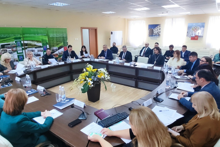Уполномоченный по правам человека в Чувашской Республике Сергей Самостюк принял участие в заседании Координационного совета при Управлении Минюста России по Чувашской Республике