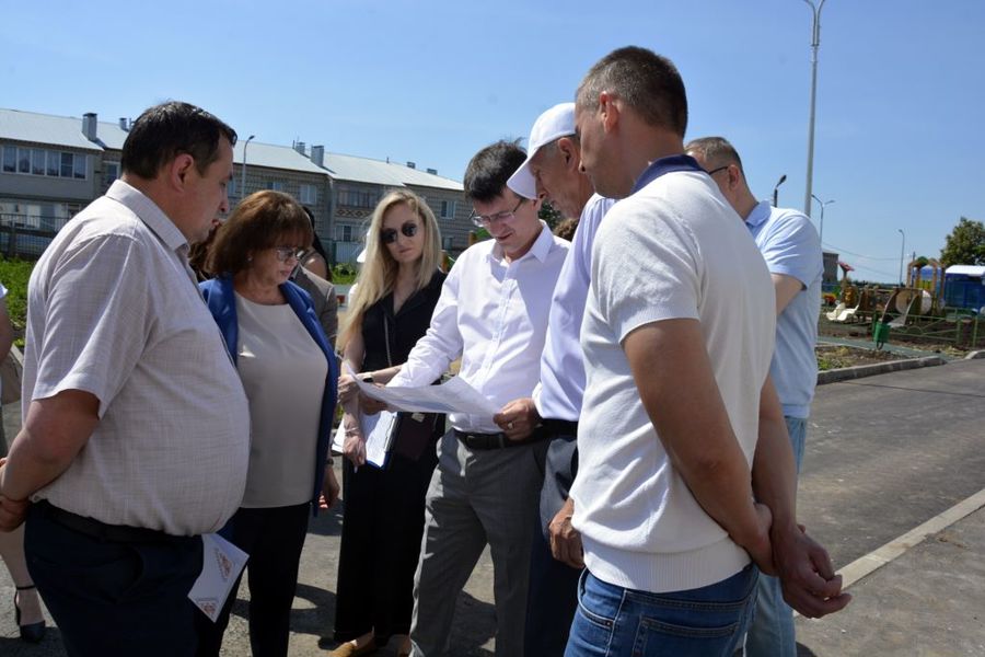 Строительство поликлиники и детского сада-на контроле у Главы республики