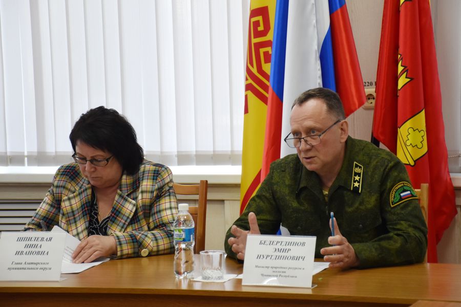 Министр природных ресурсов и экологии Чувашской Республики Э.Н. Бедертдинов с рабочим визитом посетил Алатырский муниципальный округ