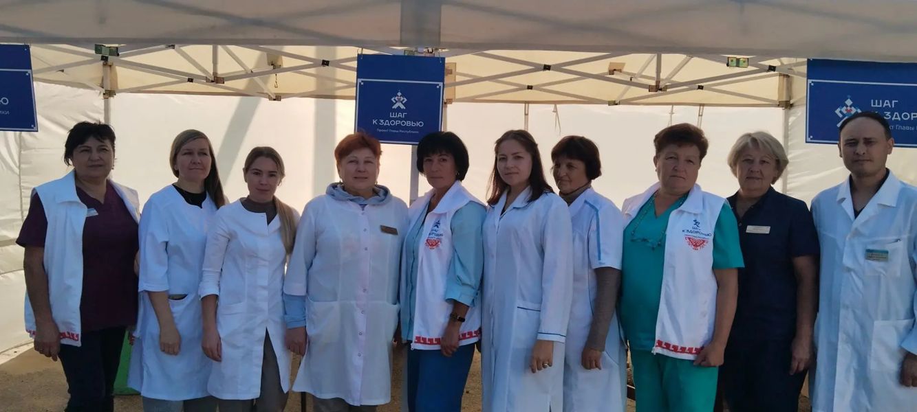 В Красноармейском округе мобильный «Пункт здоровья» принял почти двести жителей села Караево и окрестных деревень