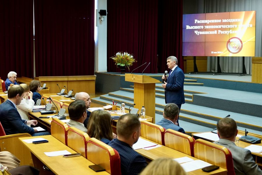 Чувашия под руководством Олега Николаева: курс на дальнейшее развитие, туризм и молодёжь